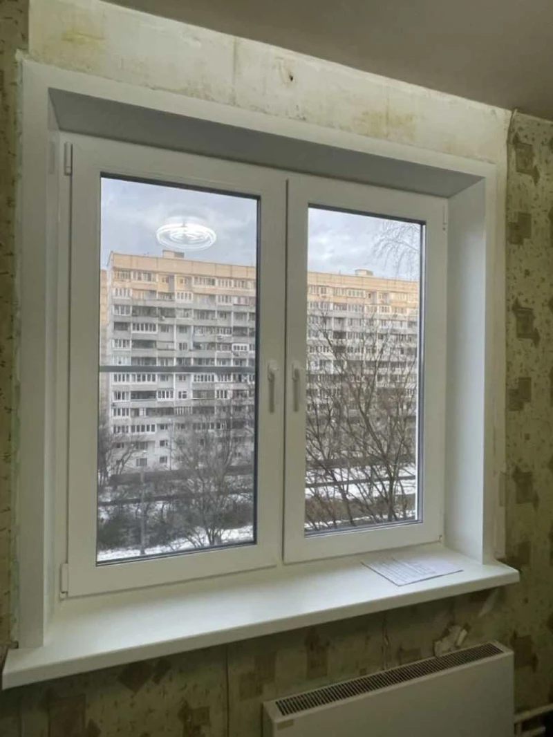 Двустворчатое окно на кухне Kaleva